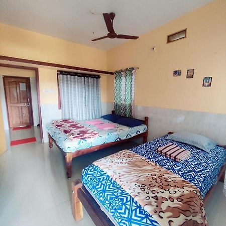 Surya Guest House Gokarna  Extérieur photo