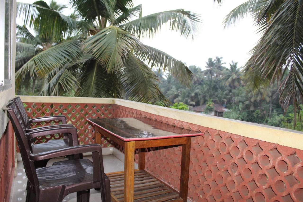 Surya Guest House Gokarna  Extérieur photo
