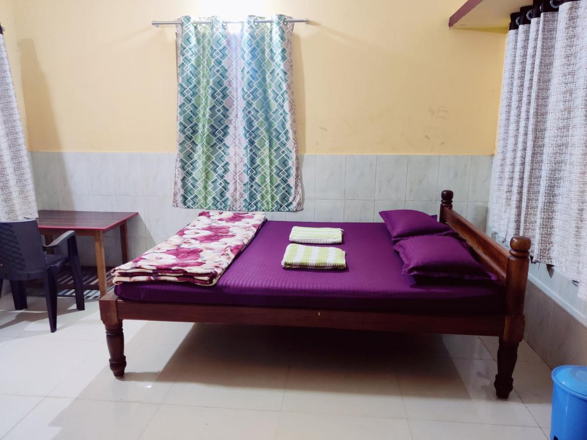 Surya Guest House Gokarna  Extérieur photo